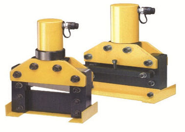 acheter Cuivre hydraulique de CWC et machine de développement de barre omnibus d'aluminium pour couper les outils de recourbement online manufacture