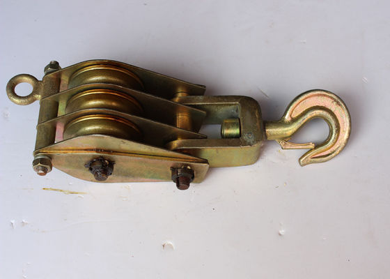 acheter Palan de levage en acier à trois roues de 10 kN avec cadre galvanisé pour le montage de tours et les applications de poulies de levage online manufacture