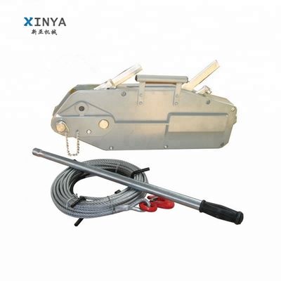 acheter 0.8 Ton Mini Hand Winch with Steel Wire Rope and 20m Lifting Height for Construction Hoist online manufacture