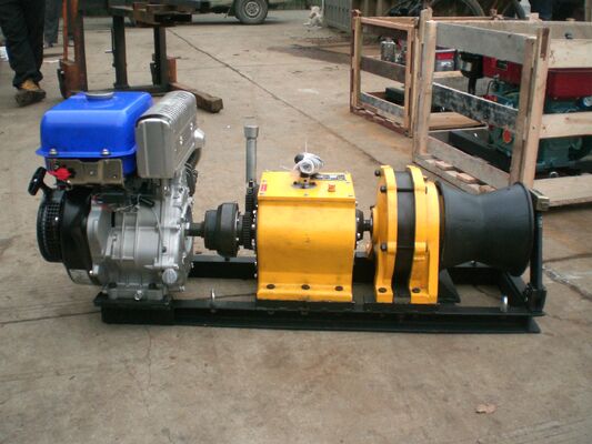 acheter Tirage à l'aide d'un treuil à câble à essence de 5 tonnes à vitesse rapide pour le tirage de fils lourds online manufacture