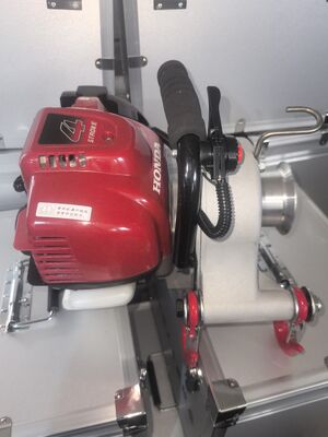 acheter Alimentateur de câble portable d'une capacité de 700 kg avec moteur à essence Honda GX50 pour une pose de câble efficace online manufacture