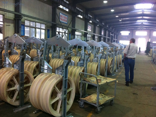 acheter Hélicoptère ficelant des blocs pour tirer quatre conducteurs empaquetés online manufacture