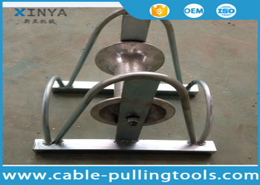 Outils de câble/rouleau souterrains de haute résistance câble de ligne droite galvanisé avec les rouleaux en aluminium