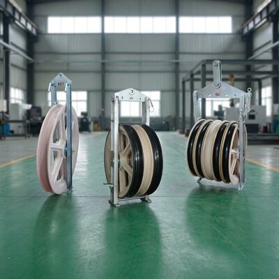 916 mm de diamètre 20-150kN Charge nominale MC Blocs de câblage en nylon et blocs de câblage pour l'installation de lignes électriques